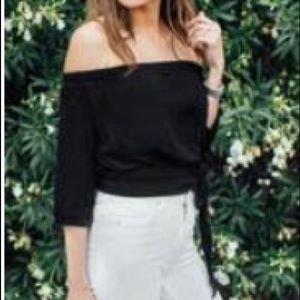 Ily Couture Black Off the Shoulder Top Size S NWT